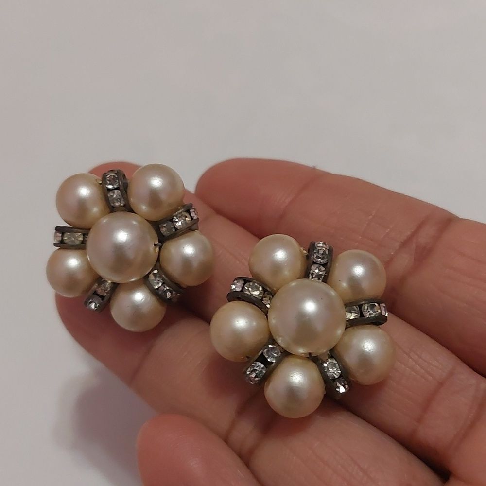 Vintage Faux Pearl and Rhinestones Spacer Flower Cluster Clip On Earrings